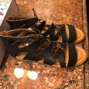 Lucky Brand Gladiator Black Sandals size 10